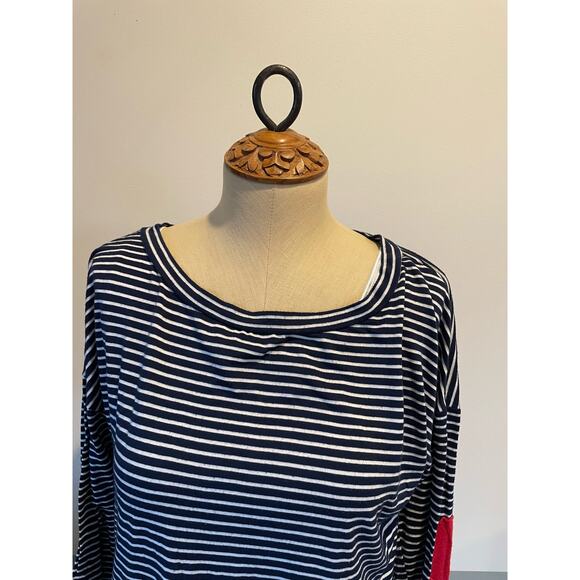Francesca's Collection Miami women’s striped tee heart elbow patches size M - Picture 2 of 9